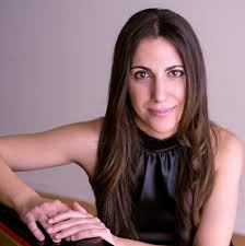 Time for another #facultyspotlight for SINGS!