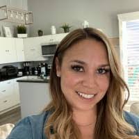 Wendy Denny's Instagram, Twitter & Facebook