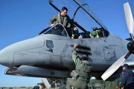 En el año 1912, roque sáenz peña, entonces presidente de la nación, firmó un decreto por el cual se crearía la escuela de aviación militar en el palomar. Dia De La Fuerza Aerea Argentina El Origen De La Fecha Y Sus Funciones Agenda Tucuman