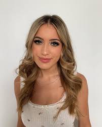 Anna Laws Makeup Artist