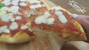 So, if you would like have all of these incredible photos regarding (pizza soffice e alta), simply click save link to store the pics for your pc. Pizza Alta E Soffice La Super Ricetta Perfetta E Appetitosa