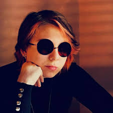 Artist in the spotlight Archives » Song Academy