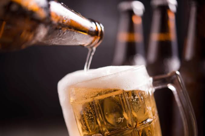 TRE-MT atualiza regra e libera venda de bebida alco&oacute;lica no domingo de elei&ccedil;&atilde;o; veja mudan&ccedil;as