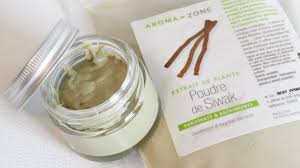 Dentifrice A L Huile De Coco Et Poudre De Siwak Youtube Dentifrice Siwak Secrets De Beaute