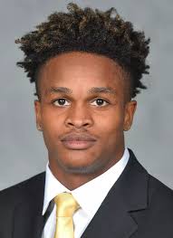 Aj Beach's Instagram, Twitter & Facebook