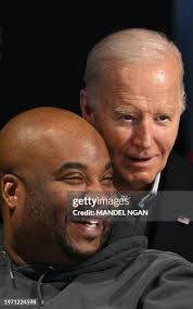 156 Harper Woods Photos & High Res Pictures