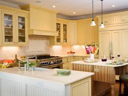 Even small makeovers may change the look of your kitchen immensely. U Shaped Kitchens Hgtv