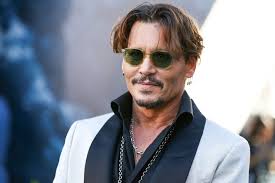 From willy wonka to captain jack sparrow, here are johnny depp's most eccentric looks. Johnny Depp S Willy Wonka Character Was Inspired By A Stoned George W Bush