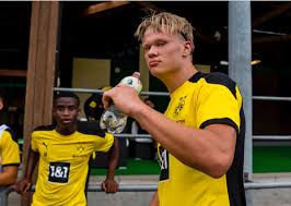 Juventus have been in the hunt for haaland since his time at molde and could return if. Erling Haaland On Twitter When I See Im Still Not Verified