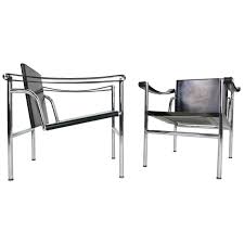 What kind of chair is the le corbusier chair? Le Corbusier Furniture Chairs Sofas Tables More 125 For Sale At 1stdibs