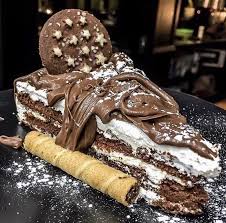 Hai Carenza D Affetto E Non Sai Come Fare Allora Mangia Una Fetta Di Torta Pan Di Stelle Dopo Sarai Al Settimi Cielo Dolci Italiani Torte Idee Alimentari