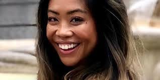 Nichole Peeples's Instagram, Twitter & Facebook