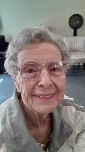 My mother Myrtle Weldon passed from this earth 10/26/2020. Born 8/28/1928  she was a Navy Wave in 1948. Rest easy mama. You can now see, read, dance,  play ball.