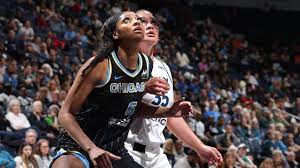 Angel Reese, Kamilla Cardoso debuts spark popular livestream - ESPN