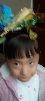 Alize y su peinado loco jaja #peinadoloco #diadelaeducacioninicial #peinado  #nidodepajaro #peinadoloconidodepajaro #parati #fyp #peinadoniña