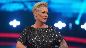 Carola holzner macht ihrem ärger darüber auf facebook luft. Essener Arztin Beruhrt Beim Rtl Jahresruckblick Das Ist Doc Caro