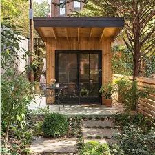 Elizabeth Roberts Architecture On Instagram Projecting Into The Spring Season This Cabin Is Situated In The Garden O Garden Studio Backyard Backyard Studio
