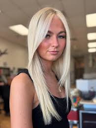 Hair by Brenna Pollock ਨੇ ਕੋਈ...