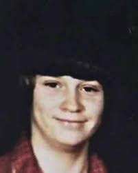 Lee Streeter's Instagram, Twitter & Facebook