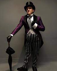 I call bullshit @ everyone that says ed was never in love with oswald #gotham #nygmobblepot #nygmobblepositivity #how the riddler got his name #catch my crying over. Oswald Cobblepot Gotham Wiki Fandom