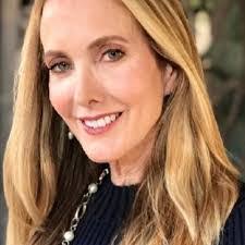 Nancy Cameron's Instagram, Twitter & Facebook