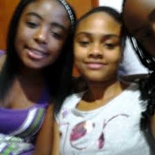 vanessa mena algarin (@mena_vanesa)