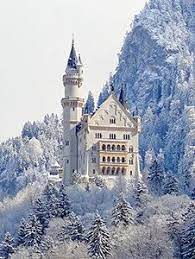 Places To Visit In Bavaria Germany S Historical South Neverstoptraveling Neuschwanstein Castle Beautiful Castles Castle
