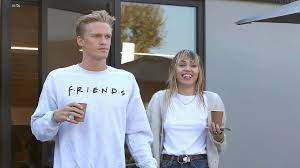 See more ideas about cody simpson, cody, simpson. Bald Verlobt Miley Cyrus Freund Cody Redet Ubers Heiraten Promiflash De