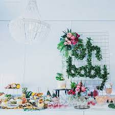 This Boho Tropical Baby Shower Is One For The Pinterest Boards We Ve Got All The Images Of For Pineapple Baby Shower Tropical Baby Shower Baby Shower Themes
