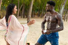 It puts a struggling singer at the center of the conflict with a broken engagement. Imisjcuiv0xbim