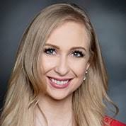 Carolyn Carnahan's Instagram, Twitter & Facebook