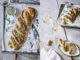 Quinoa Brotzopf Mit Pesto Foodlovin Brotzopf Rezepte Lebensmittel Essen