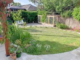 Hand tilling or double digging. How To Convert Lawn To Flower Bed Hydrangea Treehouse