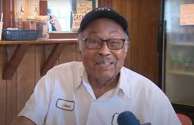 It's time to say so long and good luck to Alayna Verduyn! Today was  Alayna's last day at WNCT-TV. It's been an honor working with her these  last 3 years as she