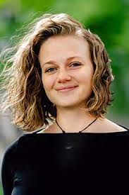 THE INSIDE STORY Students honour donors at service of thanksgiving