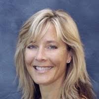 Lisa Longmire's Instagram, Twitter & Facebook