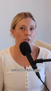 & that's when the most growth happens!! We're about six weeks into Q1, so  it's time for a check in! @meghanmcferran joins Lily