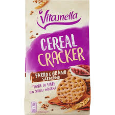 Ho aggiunto qualche grano di fior di sale e cotto in forno a 180° per circa 20/25 minuti. Saiwa Vitasnella Cracker Farro E Grano Saraceno Sacchetto Gr 200