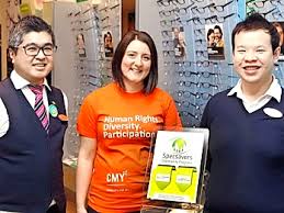 Helping migrants part of the vision for Sunshine pair