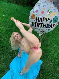 TW Pornstars - Anna Delos. Twitter. Today is my birthday! 🎉 To  congratulate me, subscribe to. 1:22 AM - 1 Jul 2022