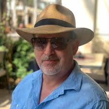 Mario Hesles updated his profile picture.