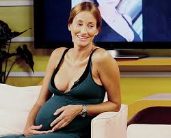 She was previously married to tibor benedek. Kislanyt Szult Epres Panni Civishir Hu