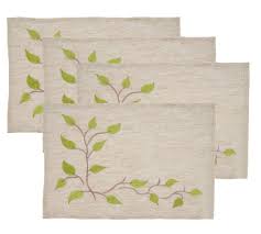 Consider filling the space below the table top with ottomans, then add natural pieces of varying sizes on top to highlight a creative and modern look. Floral Linen Placemats Embroidery Dining Room Table Decor Modern Custom Placemats Housewarming Gift Kitchen Dining Home Living