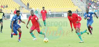 Elle peut porter un maillot une pièce ou deux pièces, selon ses préférences. Evqjldxuu1lvdm