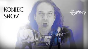 Milovaná mamička, dnes je deň, keď sa oslavujú ženy