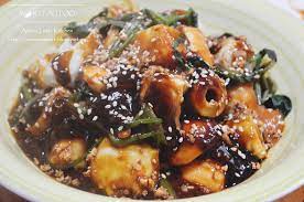 Yong tau fu merupakan makanan yang sering di beli oleh rakyat malaysia sekiranya mereka ke pasar malam atau pun pasir tani. Yong Tau Foo Kuah Sedap Amie S Little Kitchen