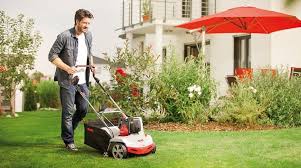 How to aerate your lawn. Best Lawn Scarifier Aerator Uk Reviews For 2021