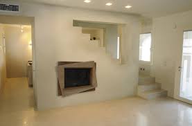 Cornice in pietra vendita cornici per rivestimento inserti e caminetti a legna e pellet, cornici da rivestimento caminetti in maiolica acciaio e vetro Modello Chiusano Rivestimenti Caminetti Moderni Fontanarosapietra It