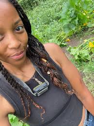 Am new here,i like farming and i hope to learn more in here.