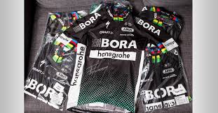 Sagan sprints to clinch stage five victory as alaphilippe keeps yellow. Cycling World Champion Peter Sagan S Original Team Outfit